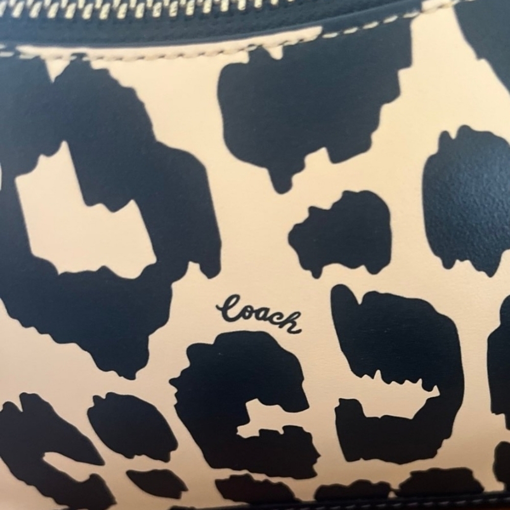 Coach Leopard Print Swinger 20, NWT - Picture 6 of 9